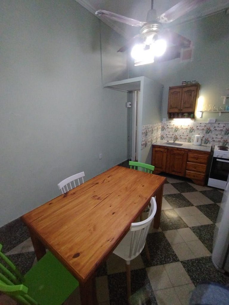 A Pasos de la Peatonal en el Centro Sur.