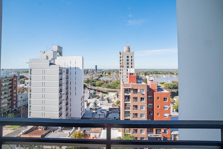 Ubicación perfecta con vista al Puente